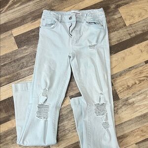 Distressed Ranch Dress’n youth jeans